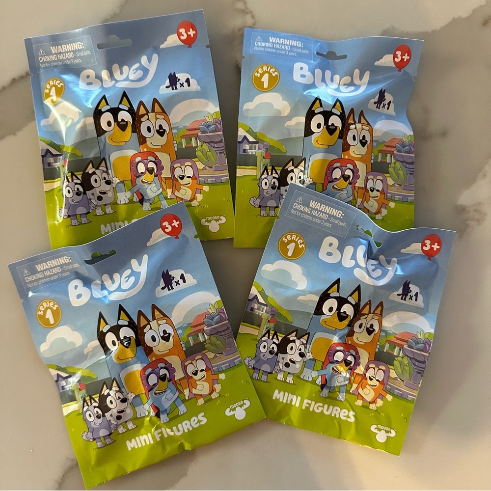Bluey Halloween Mini Figures Bling Bags Series 1 - 4 Bags NEW